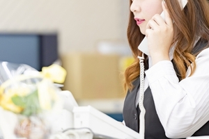 ビジネスの基本！電話受付のマナー｜話し方教室VOAT【ビジネス】