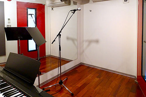STUDIO
